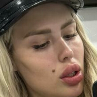 Victoria_Yummy Naakt