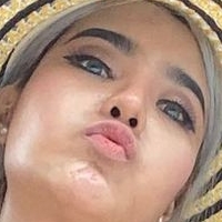 Yanisa Samohom Naakt