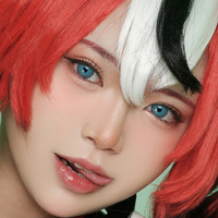 ZinieQ Cosplayer Naakt