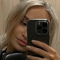 Zuzana Kardos Naakt